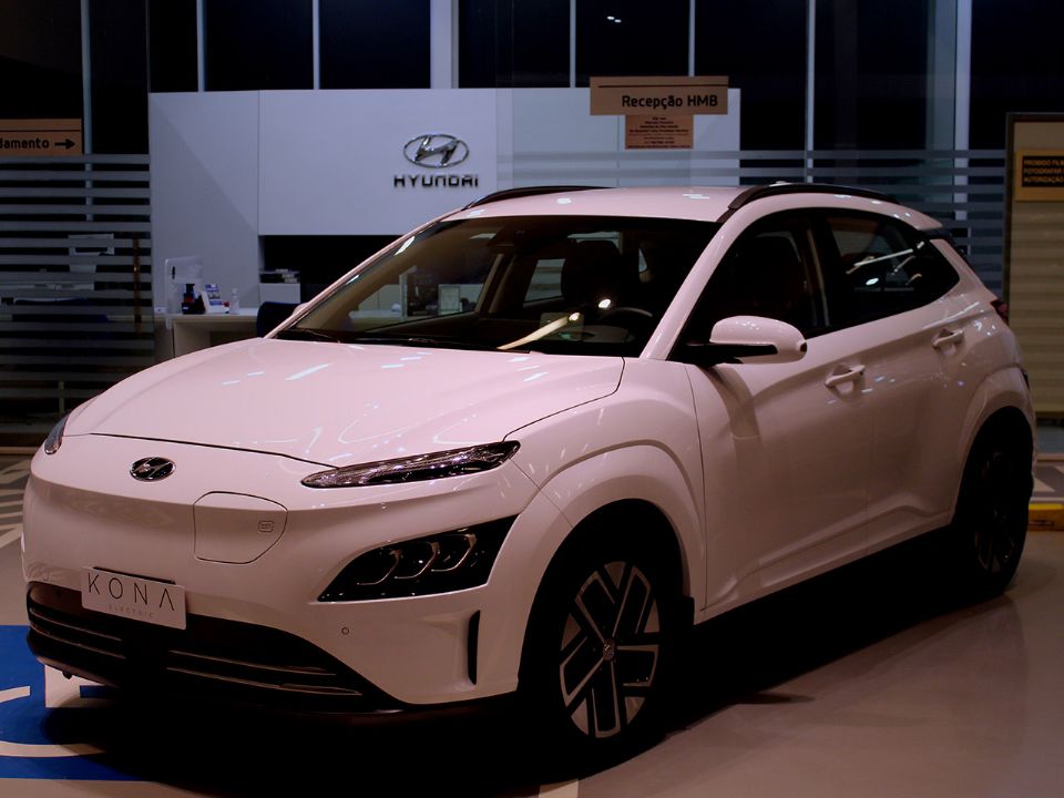 Detalhe do Hyundai Kona elétrico apresentado no Brasil