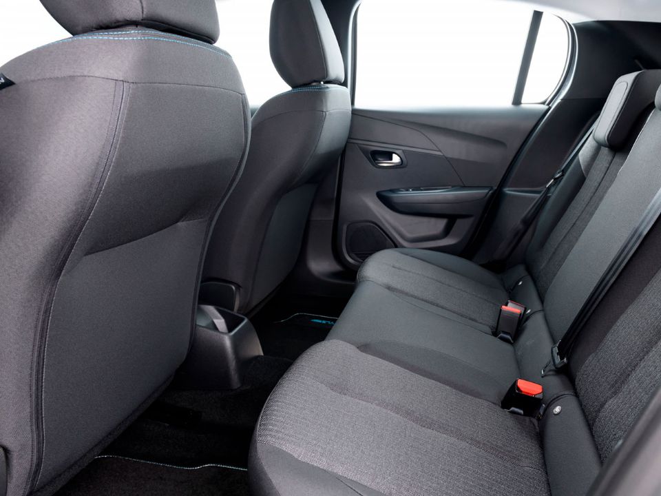 Peugeot�208 2023 - outros