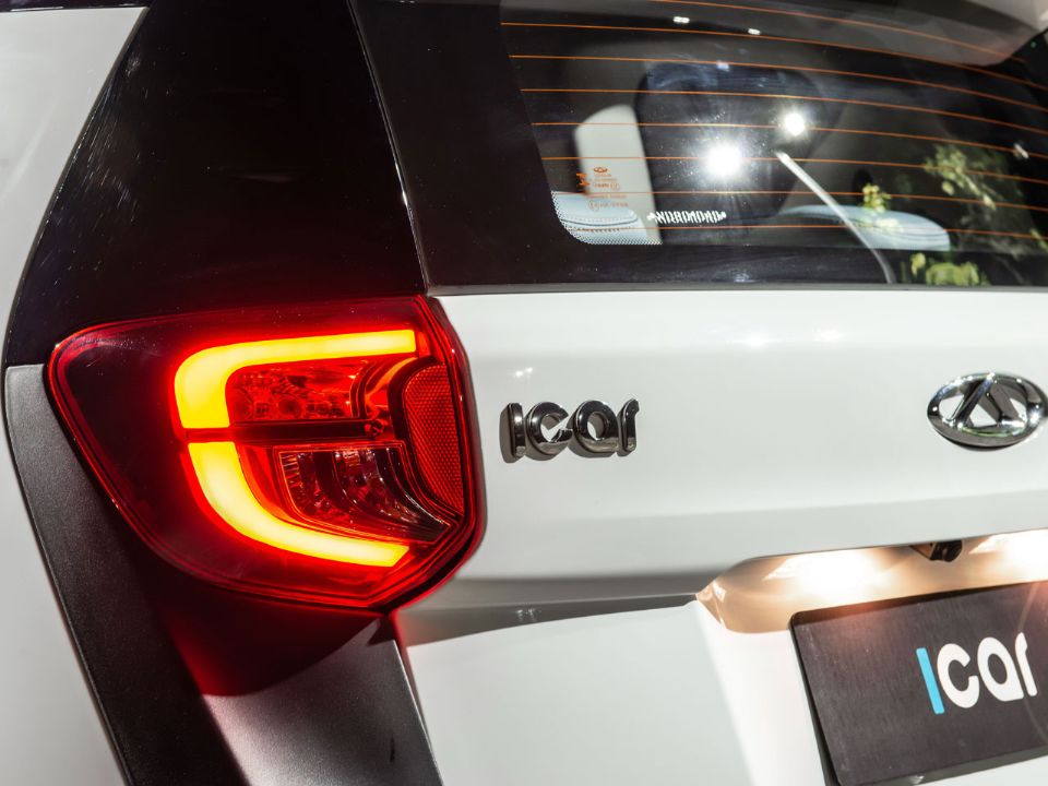CAOA Chery�iCar 2023 - lanternas