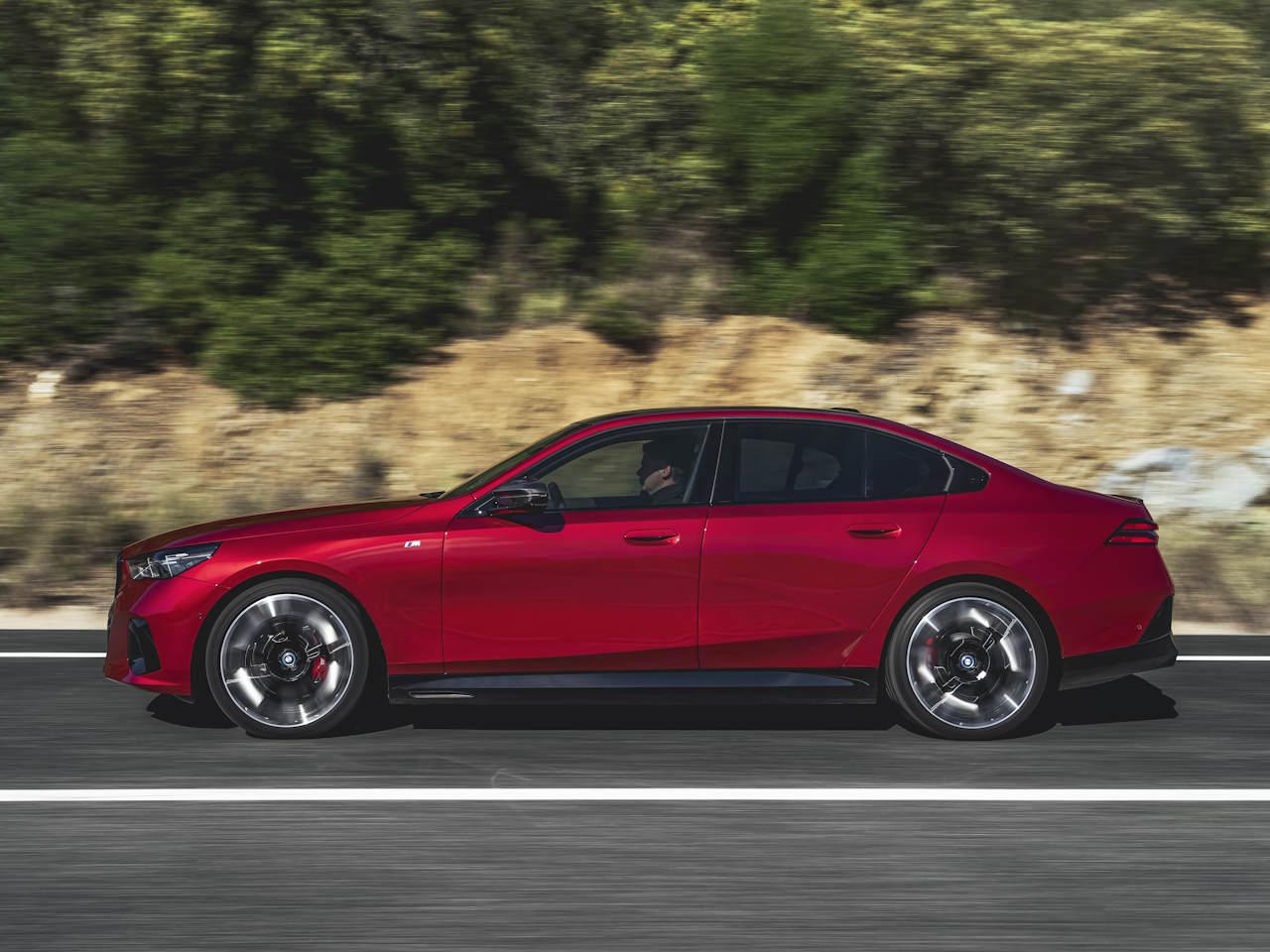 BMW�S�rie 5 2024 - lateral