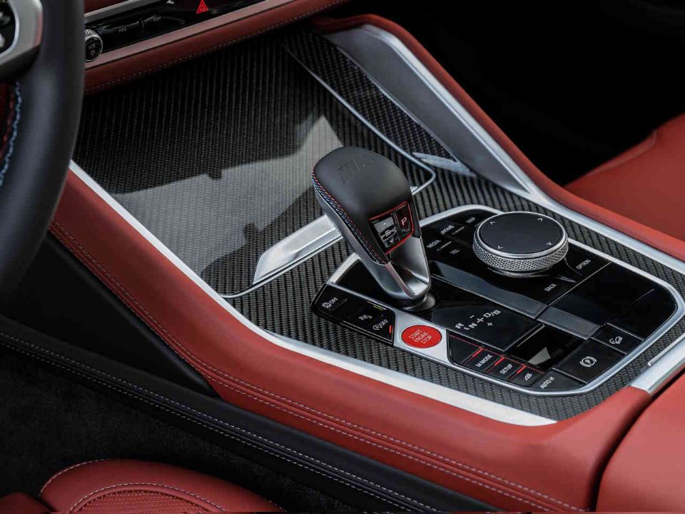 BMW�X6 2024 - c�mbio