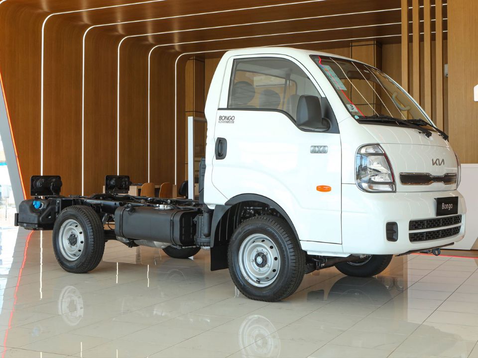 Kia�Bongo K2500 2024 - �ngulo frontal
