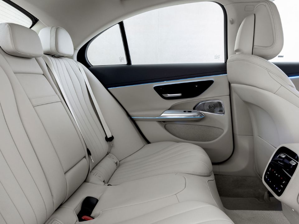 Mercedes-Benz�Classe E 2024 - bancos traseiros