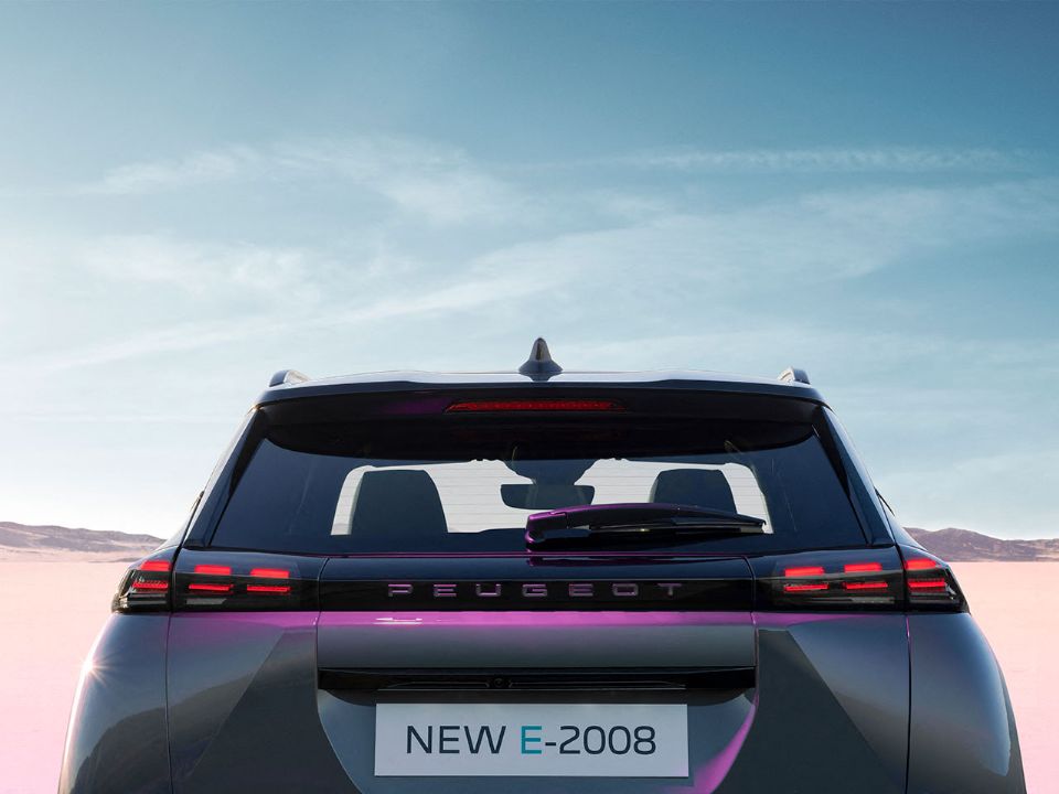 Peugeot�2008 2024 - traseira