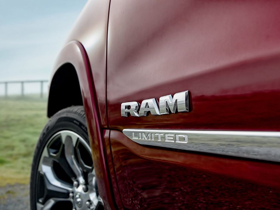 RAM�1500 2023 - outros