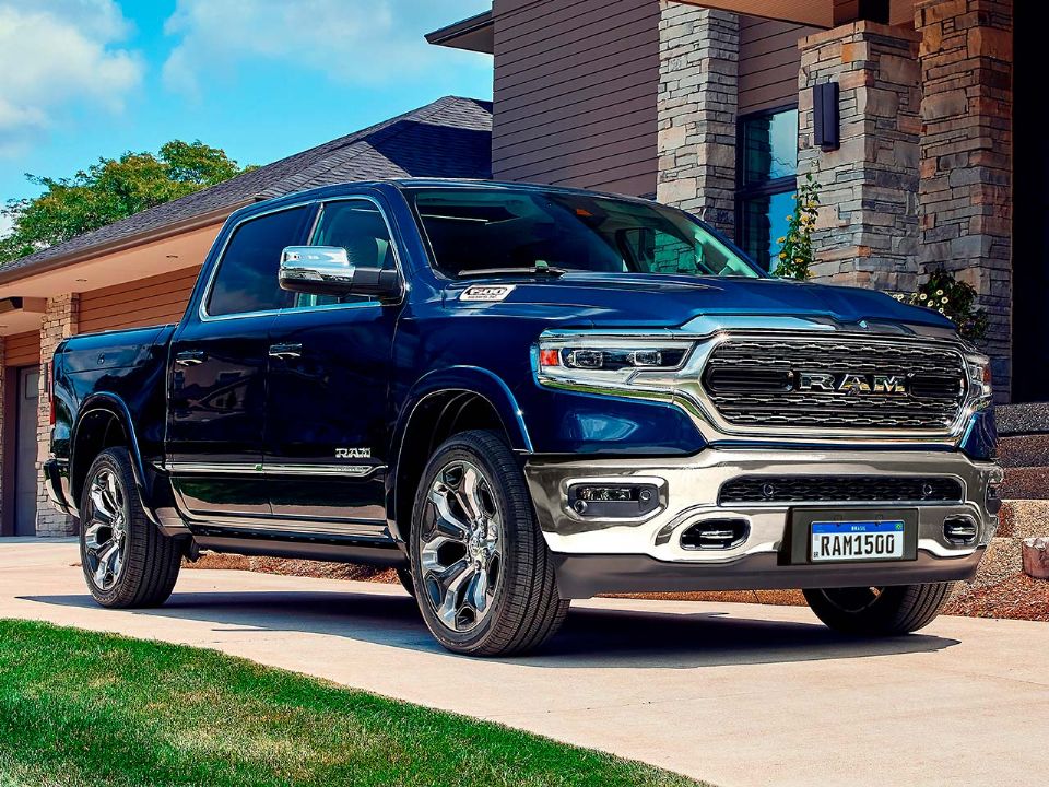 RAM�1500 2023 - �ngulo frontal