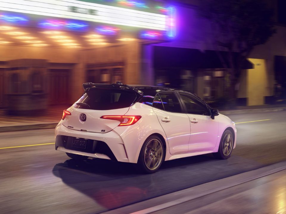 Toyota�Corolla 2024 - �ngulo traseiro