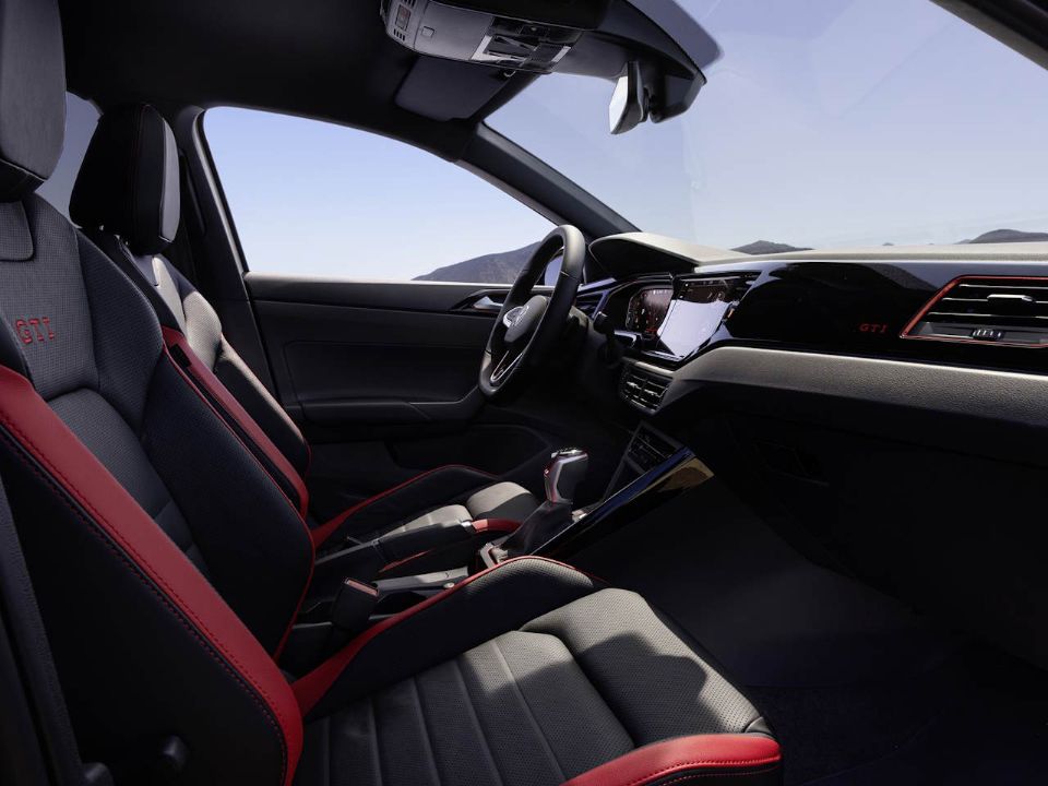 Volkswagen�Polo 2024 - bancos dianteiros