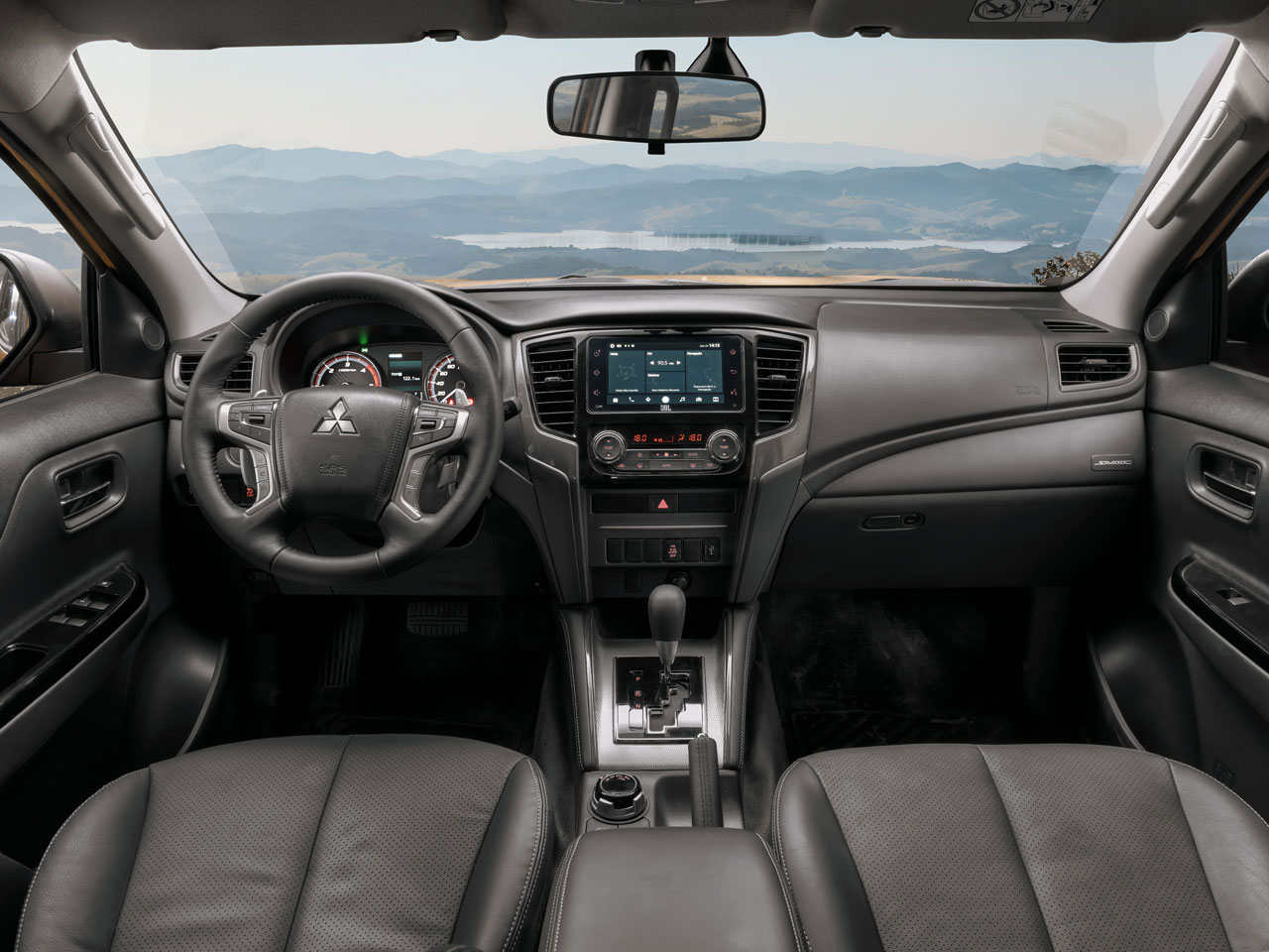 Mitsubishi�L200 Triton 2024 - painel