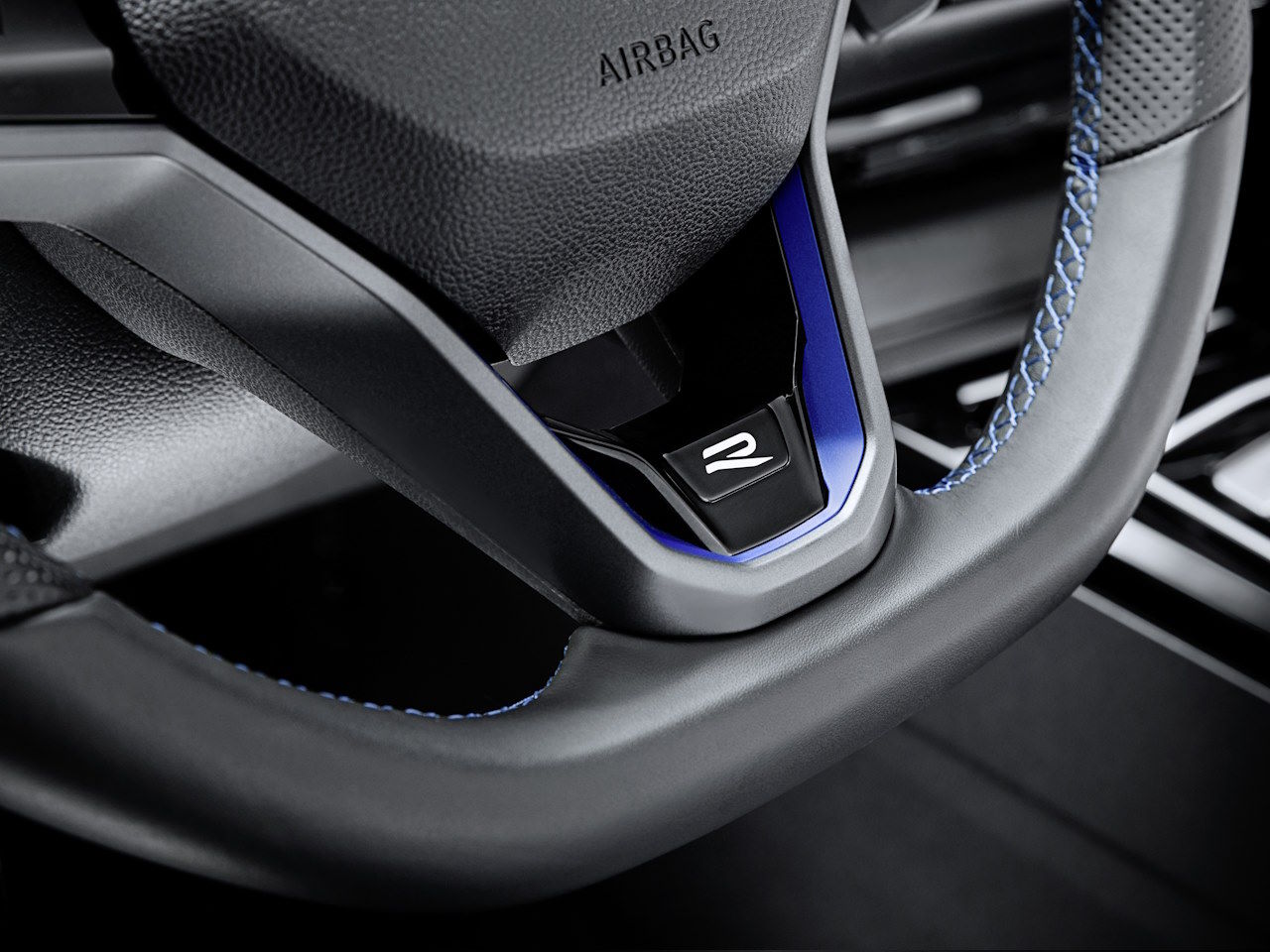 Volkswagen�Golf 2024 - volante