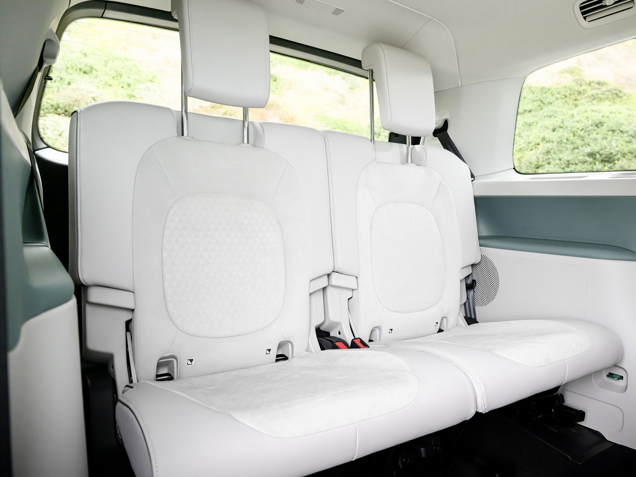 Volkswagen�ID.Buzz - Foto 9 de 35 - 1600 x 1200 pixels2024 - bancos traseiros