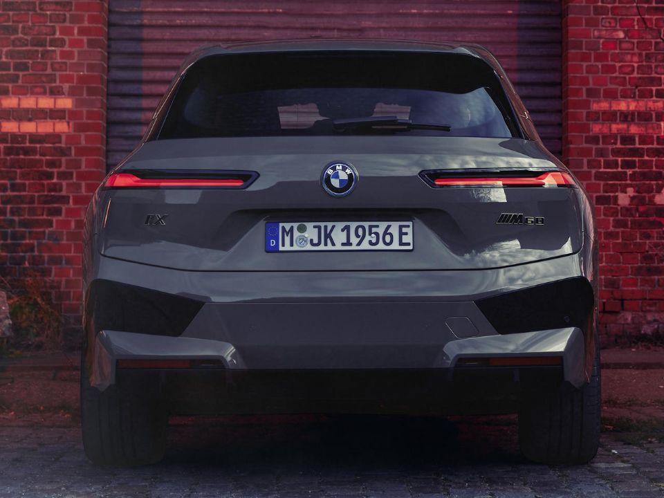 BMW�iX 2024 - traseira
