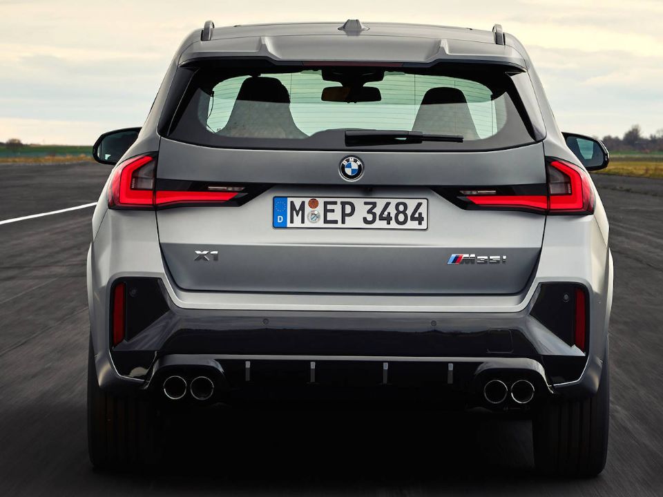 BMW�X1 2024 - traseira