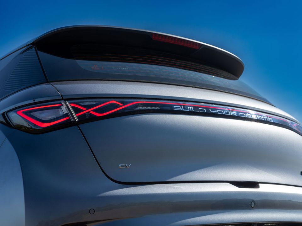 BYD�Dolphin 2024 - lanternas