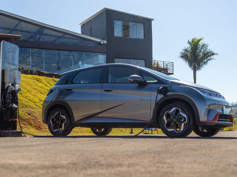 BYD Dolphin 2024