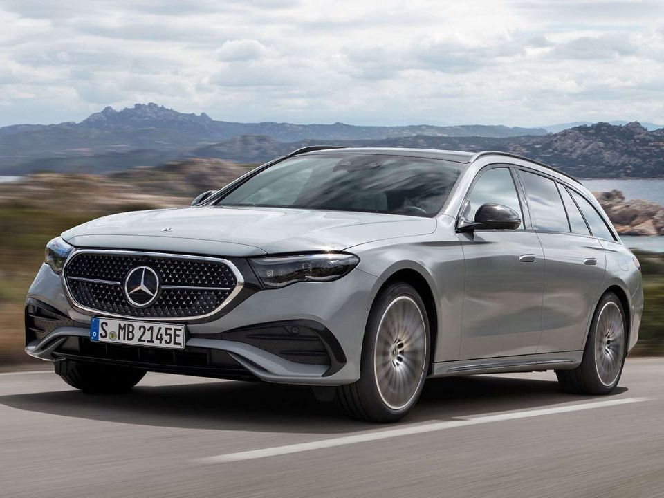 Mercedes-Benz�Classe E 2023 - �ngulo frontal