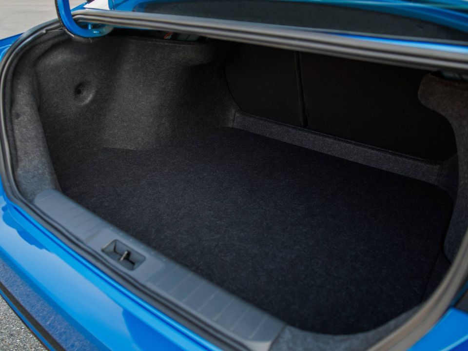 Nissan�Sentra 2024 - porta-malas