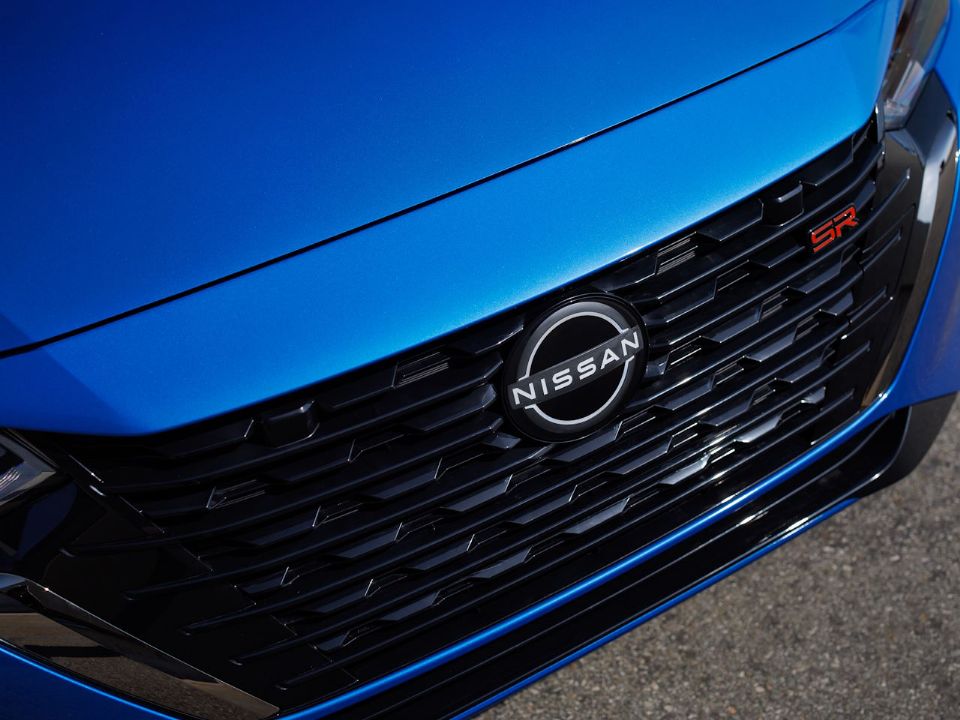 Nissan�Sentra 2024 - grade frontal