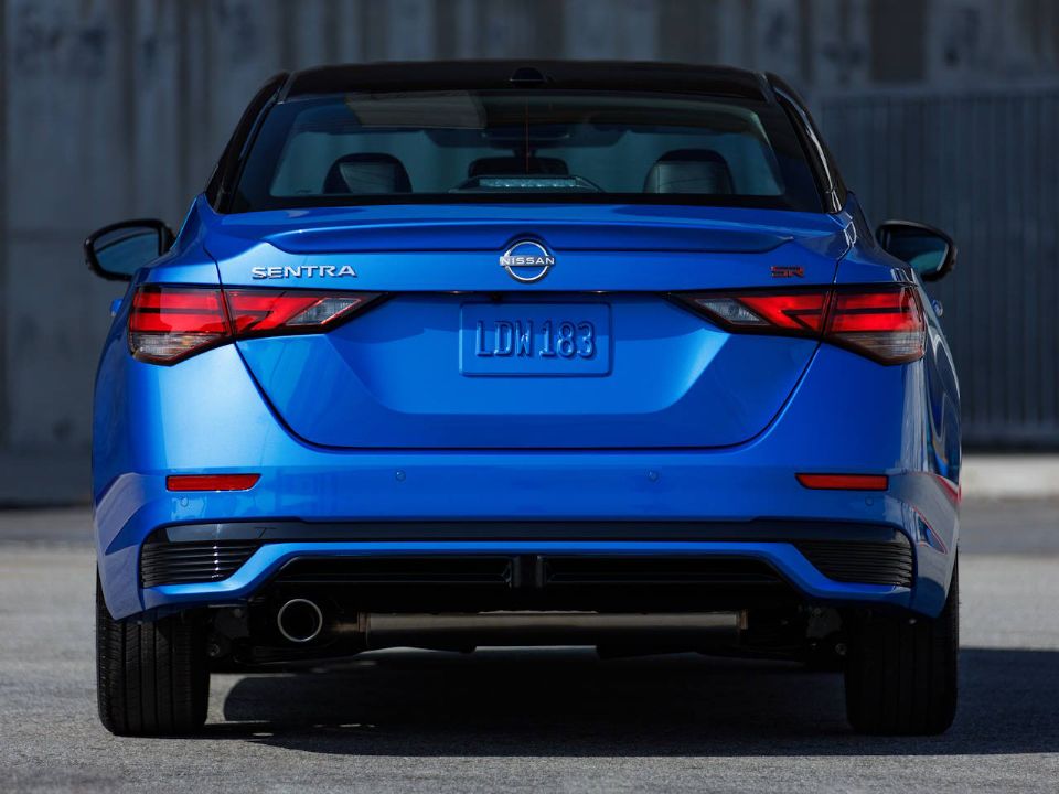 Nissan�Sentra 2024 - traseira