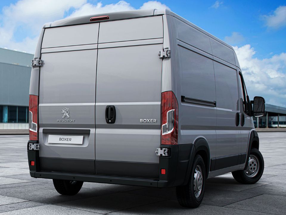 Peugeot�Boxer 2024 - �ngulo traseiro