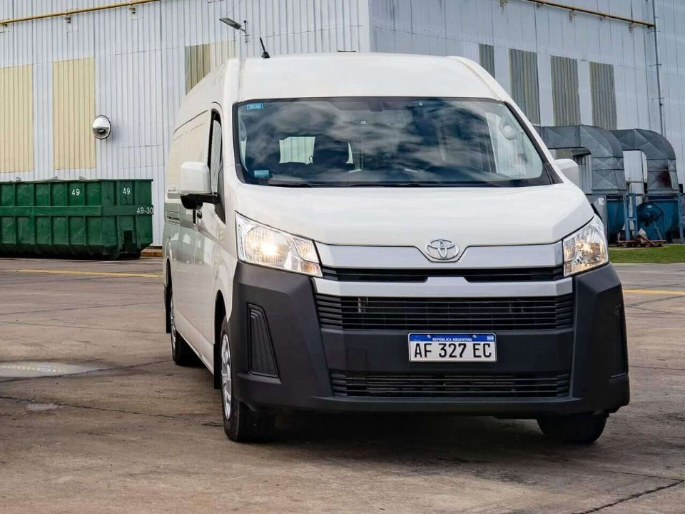 Toyota�Hiace 2024 - �ngulo frontal