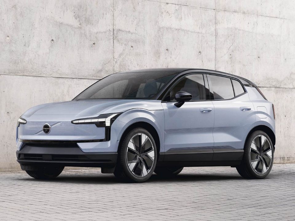 Volvo EX30 2024