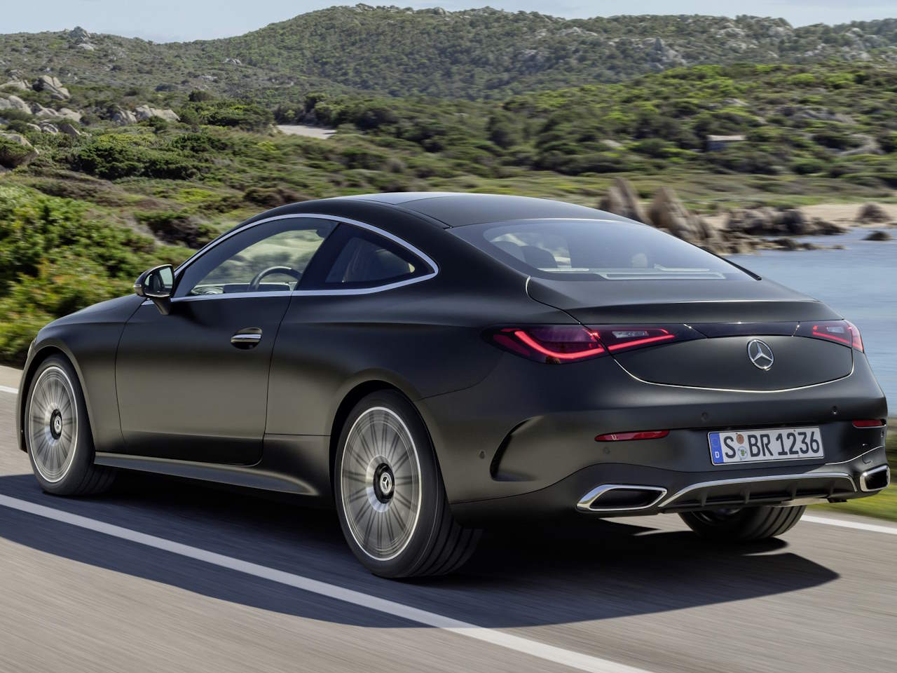 Mercedes-Benz�CL 2024 - �ngulo traseiro