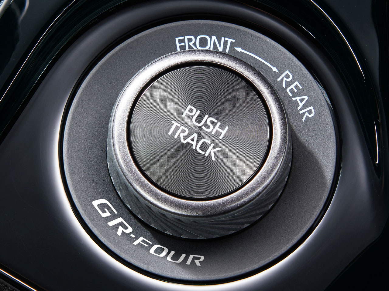 ToyotaCorolla Hatch 2024 - outros