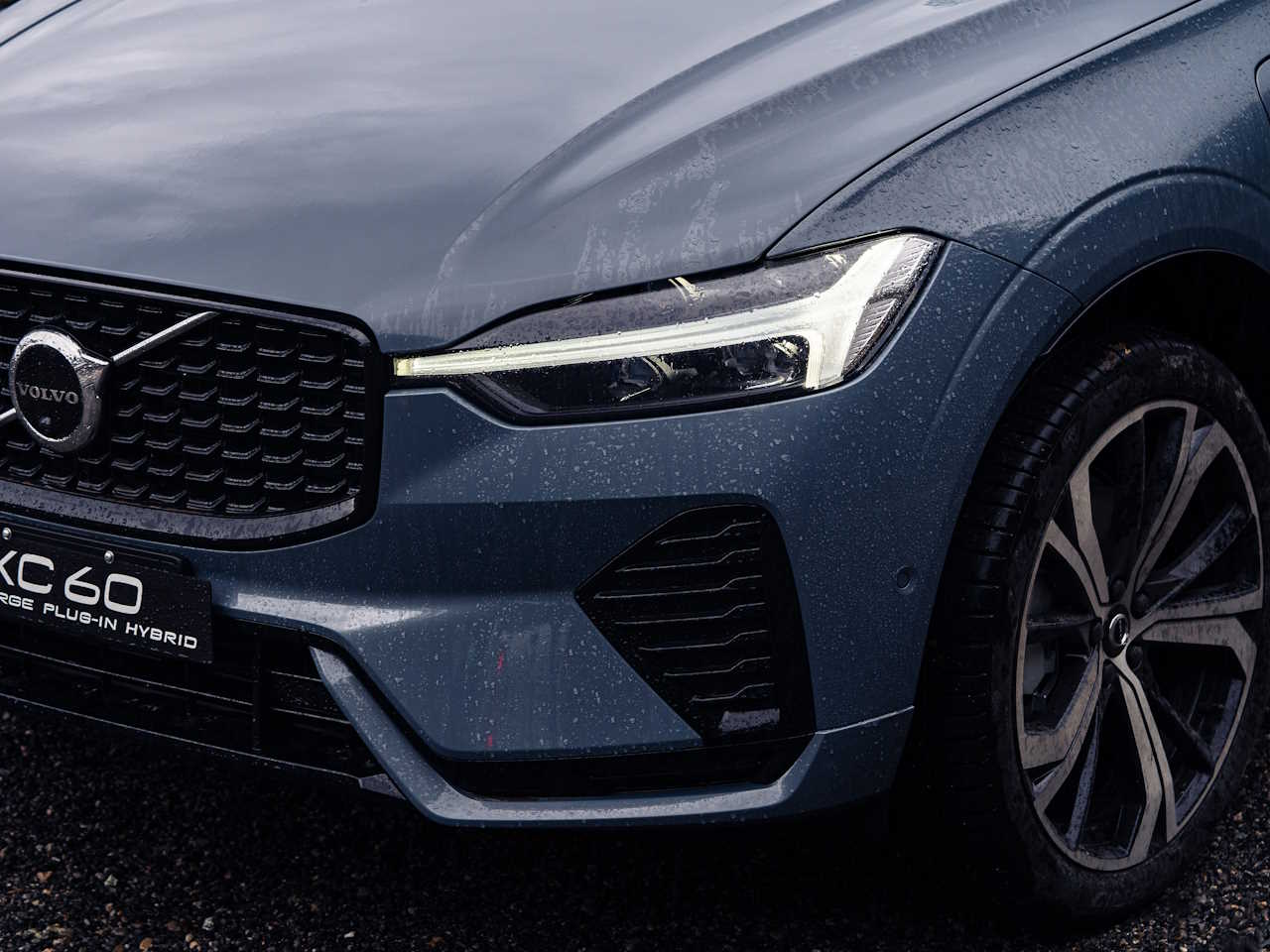 Volvo�XC60 2024 - �ngulo frontal