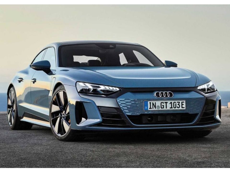 Audi�RS e-tron GT 2023 - �ngulo frontal