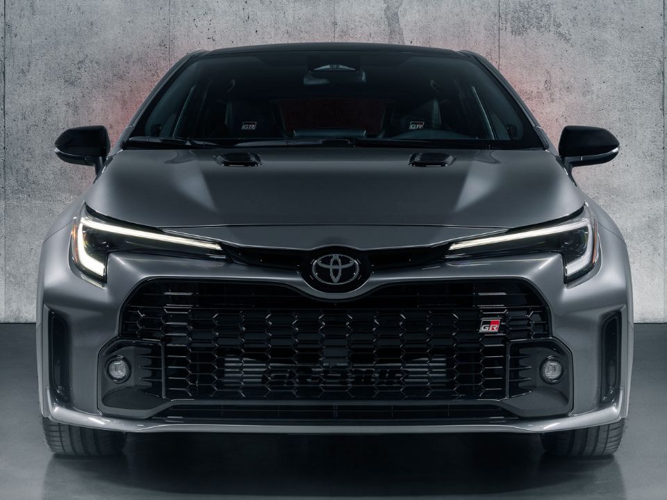 Toyota�Corolla Hatch 2024 - frente