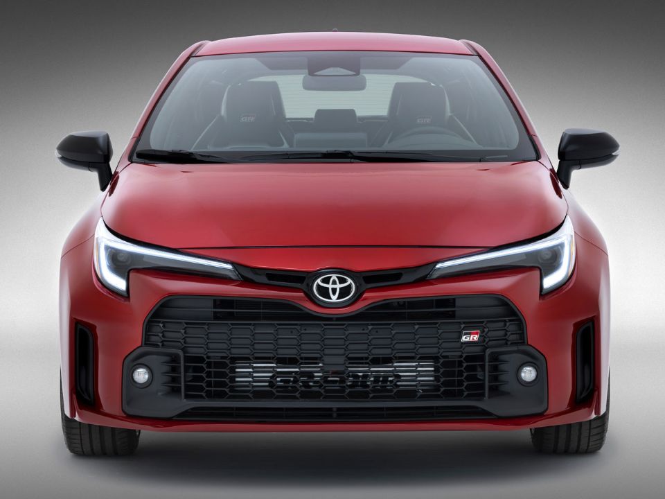 Toyota�Corolla Hatch 2024 - frente