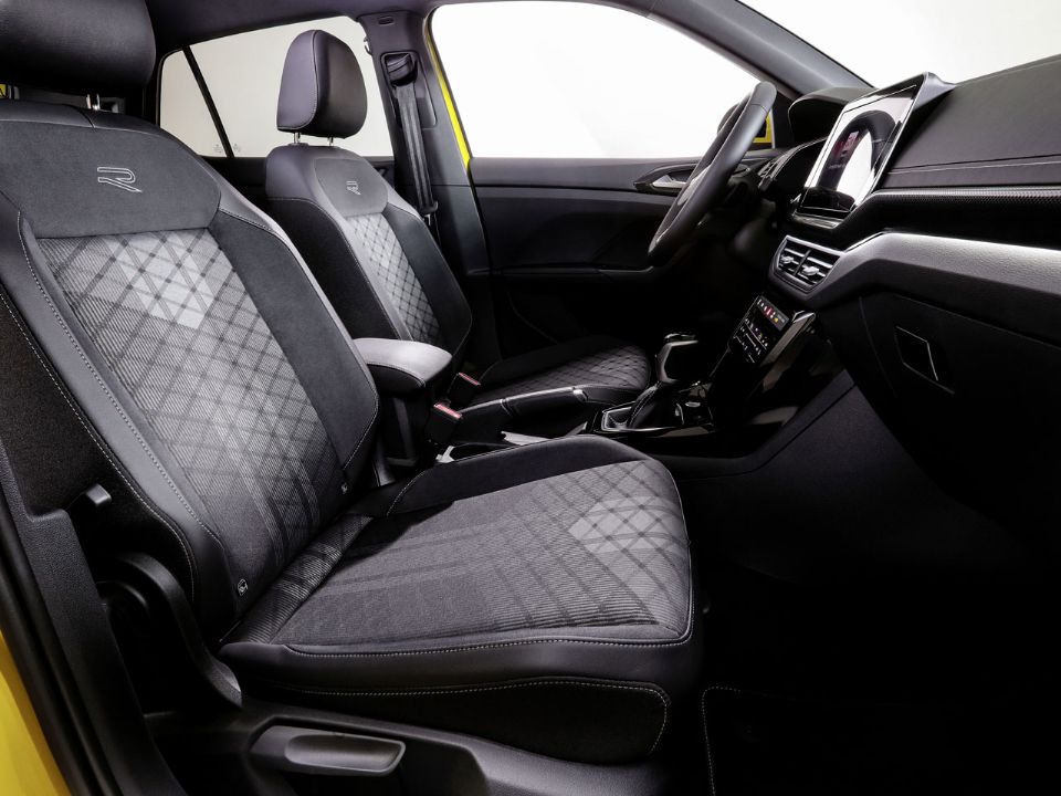 Volkswagen�T-Cross 2024 - bancos dianteiros