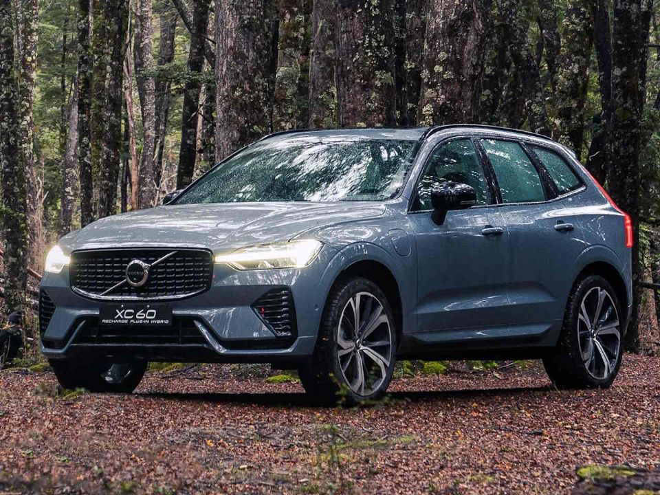 Volvo�XC60 2024 - �ngulo frontal