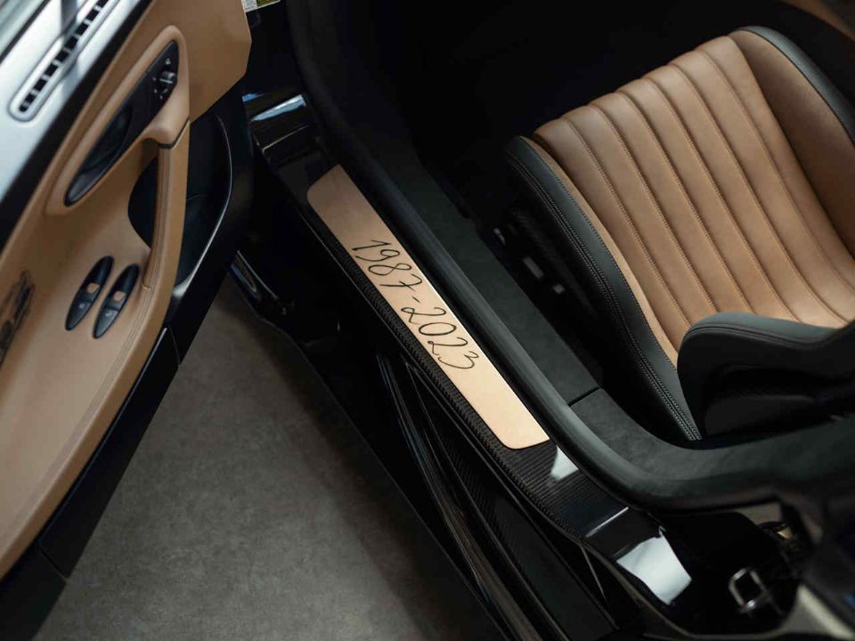 Bugatti�Chiron 2023 - outros