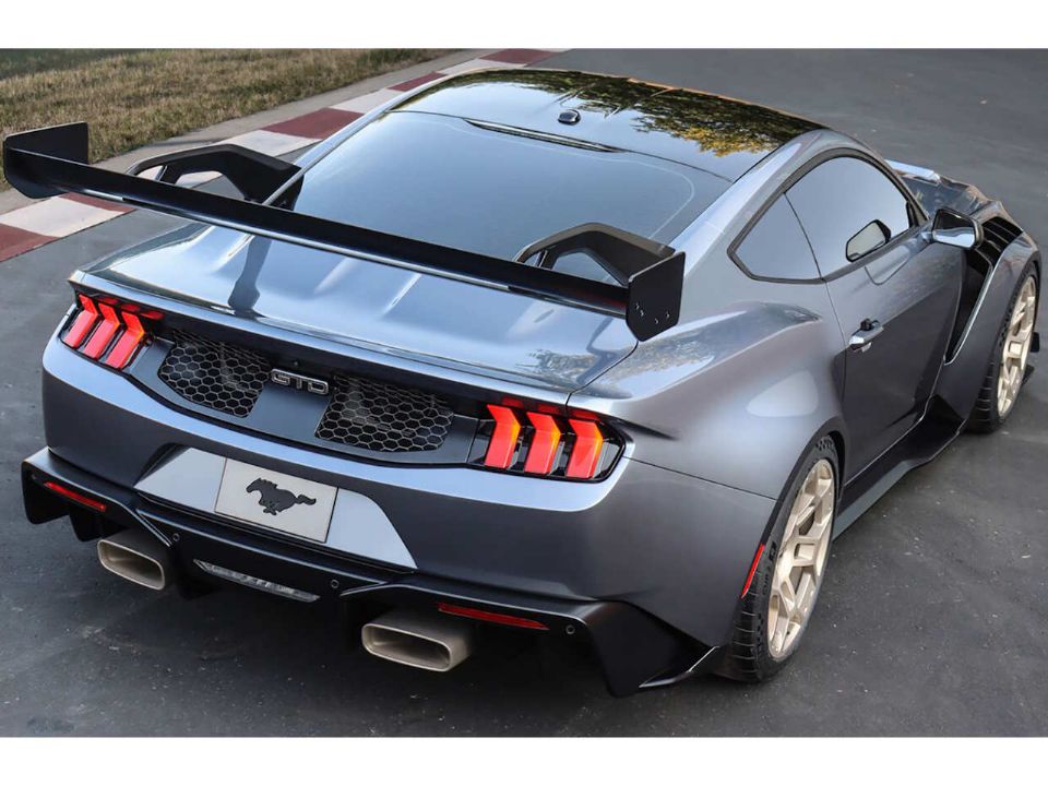 Ford Mustang 2024