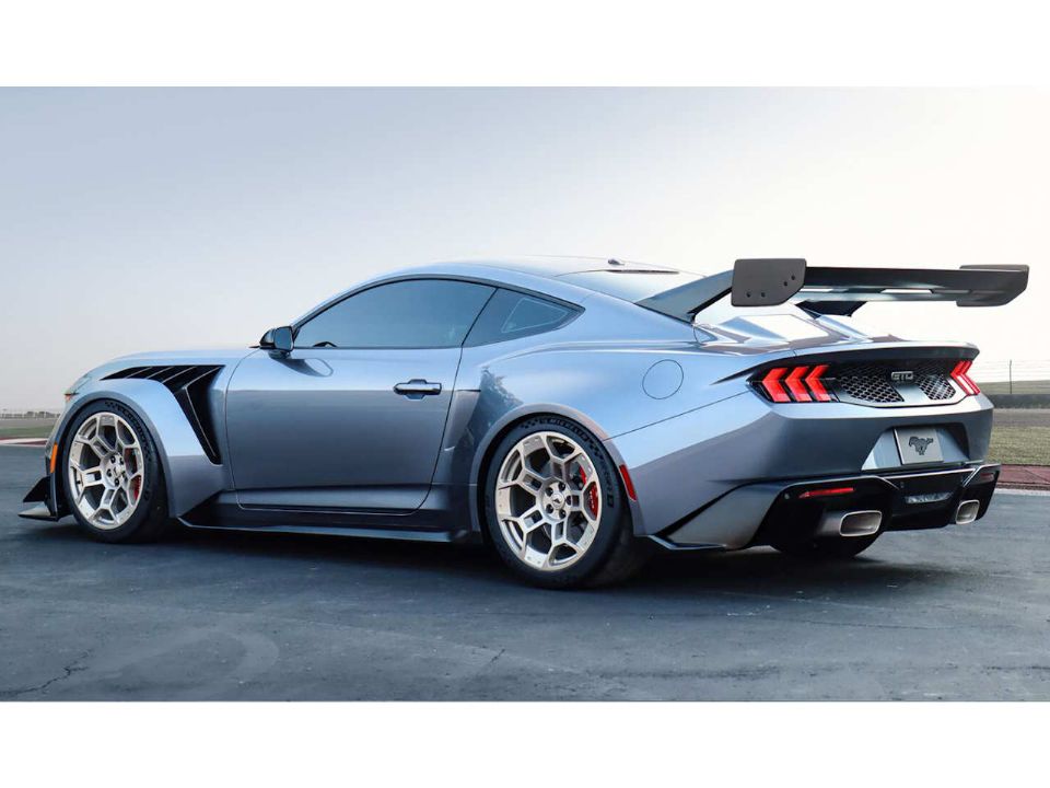 Ford�Mustang 2024 - �ngulo traseiro