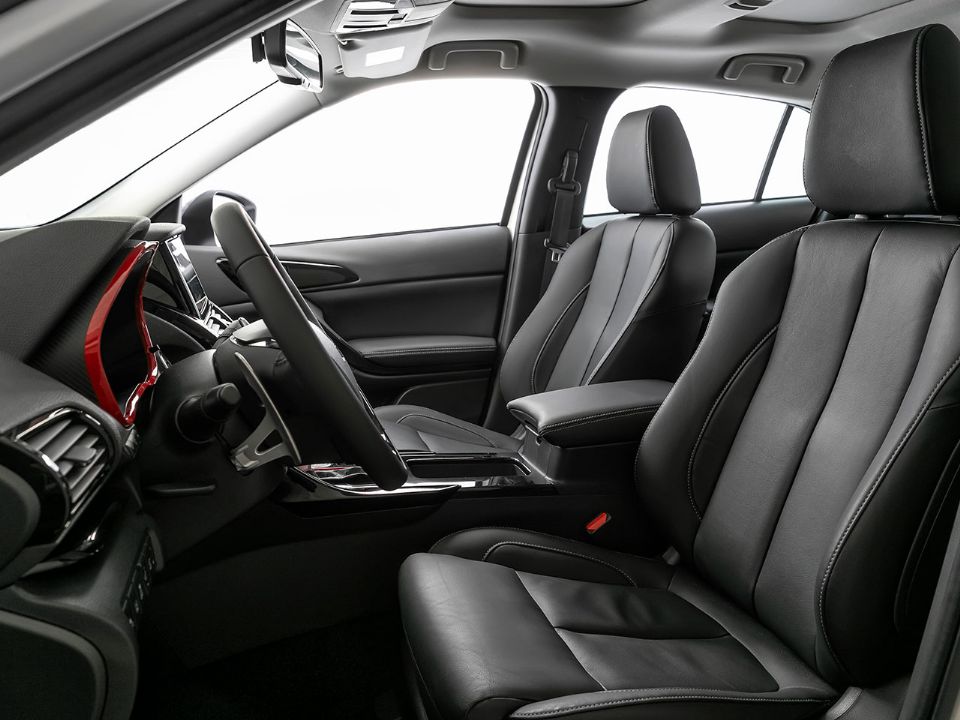 Mitsubishi�Eclipse Cross 2023 - bancos dianteiros
