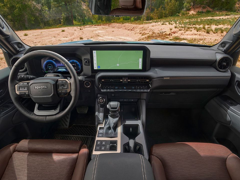 Toyota Land Cruiser Prado 2024