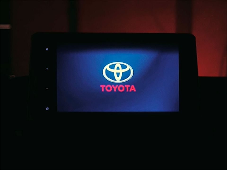 Teaser do Toyota Corolla 2024