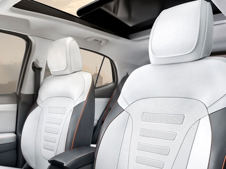 Hyundai�Creta 2024 - bancos dianteiros