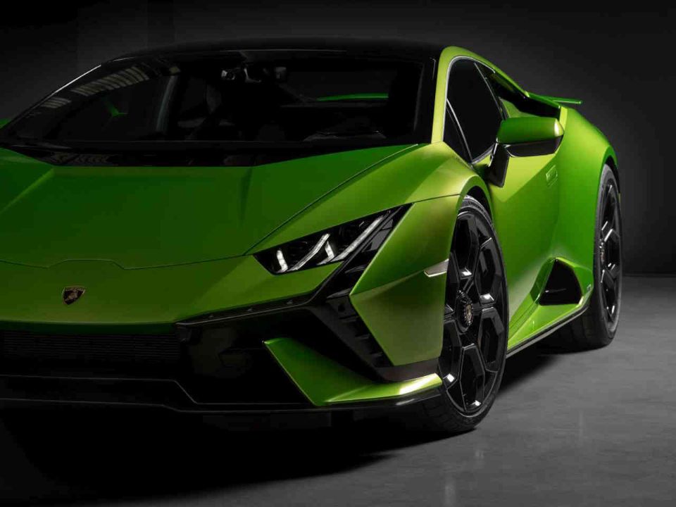 LamborghiniHuracan 2023 - bancos dianteiros