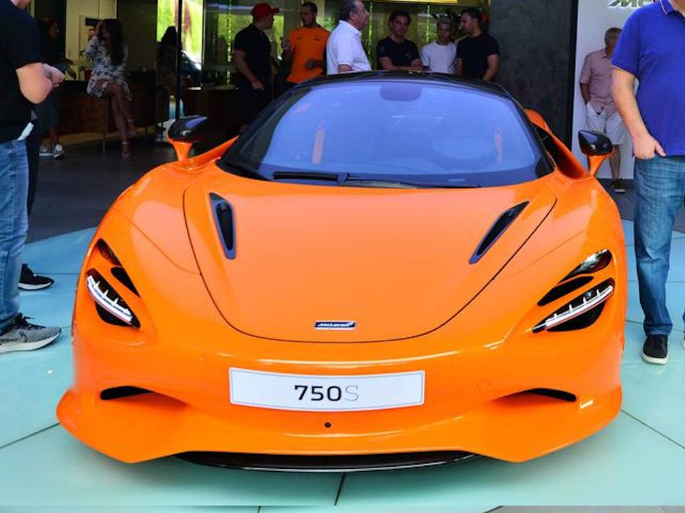 McLaren�720S 2024 - frente