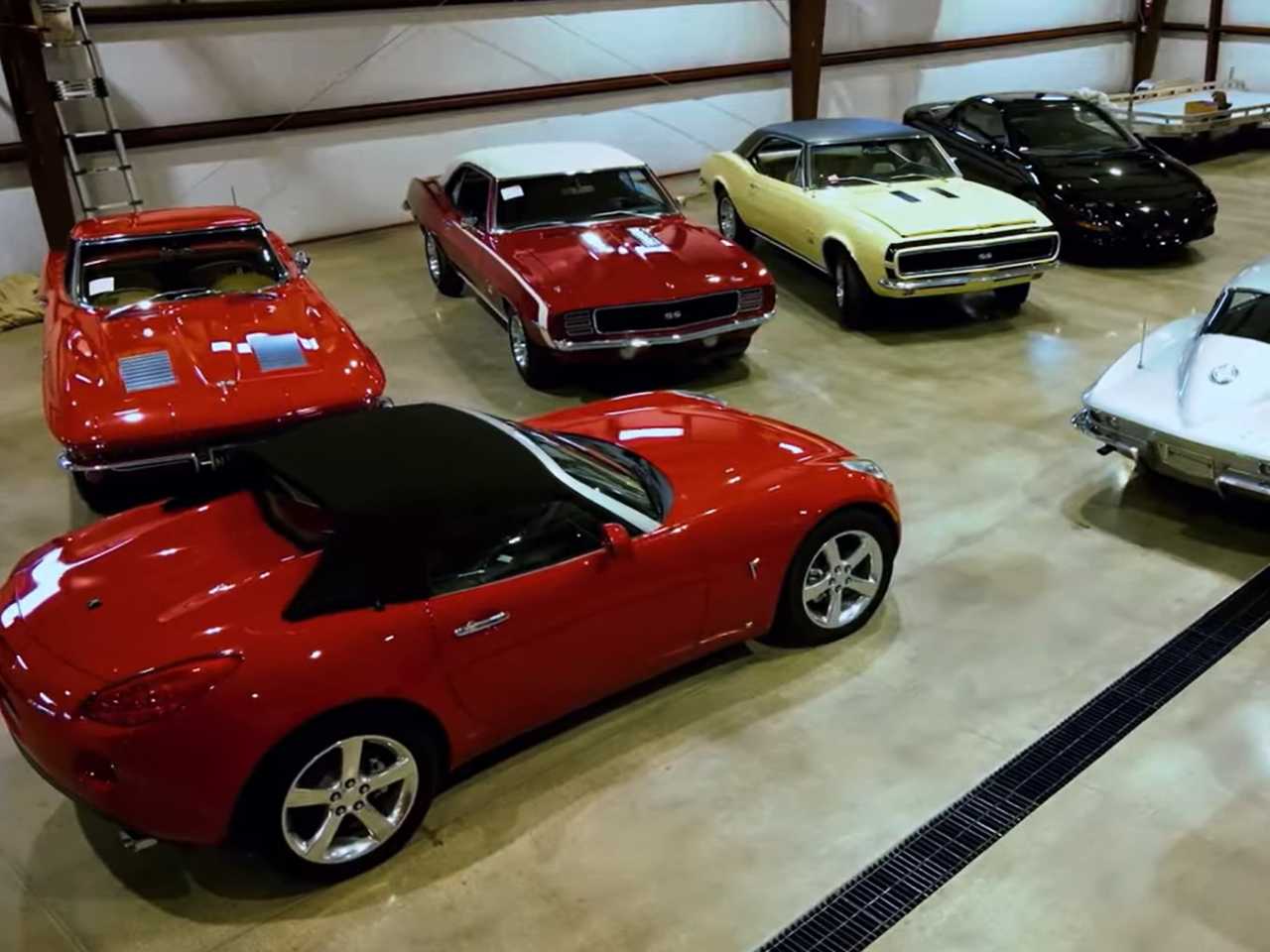 Raros esportivos da GM vão a leilão em janeiro de 2025 Raros esportivos da GM vão a leilão em janeiro de 2025