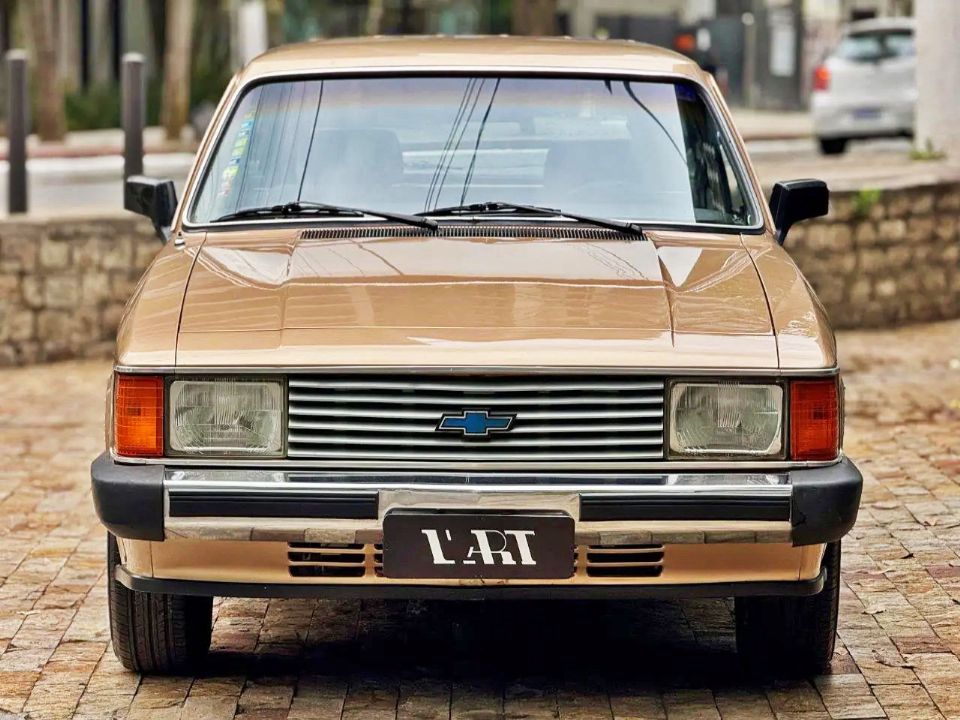 Chevrolet�Caravan 1987 - frente