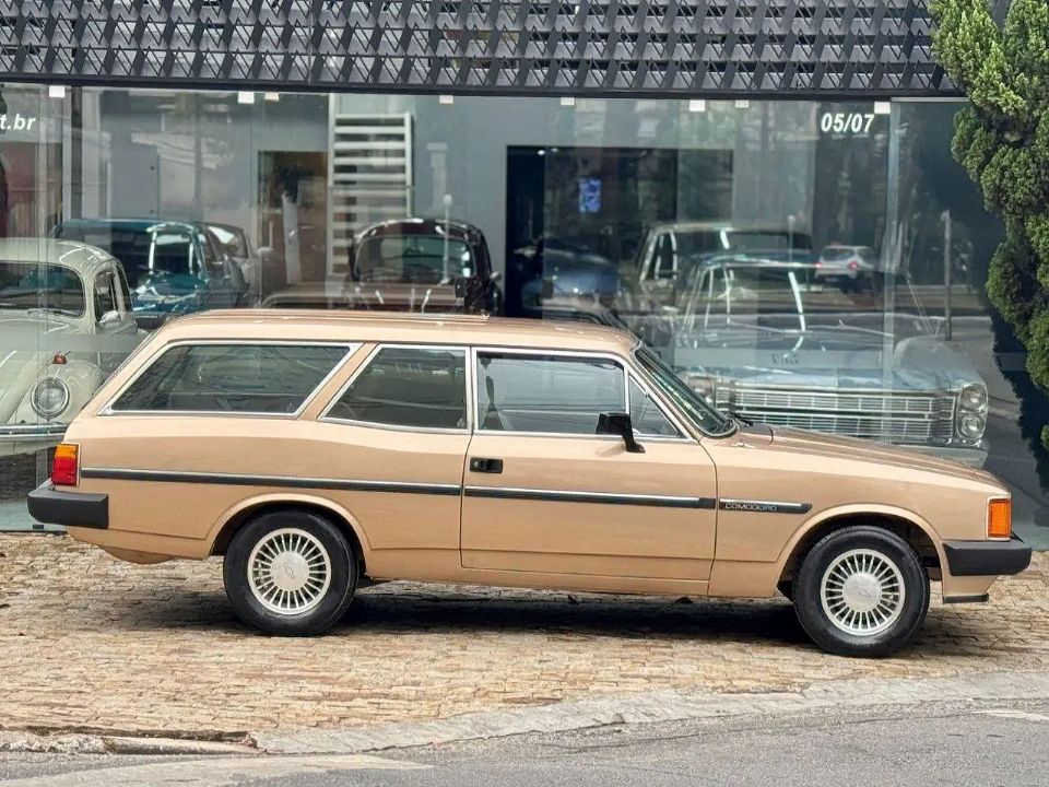Chevrolet�Caravan 1987 - lateral