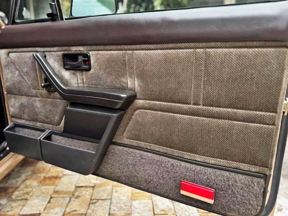 Chevrolet�Caravan 1987 - portas