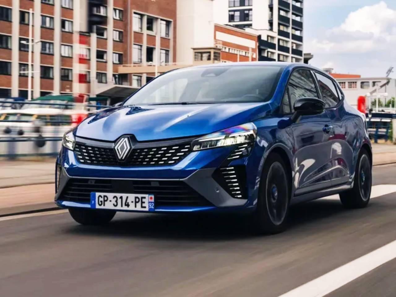 Renault Clio E-Tech Hybrid Renault Clio E-Tech Hybrid