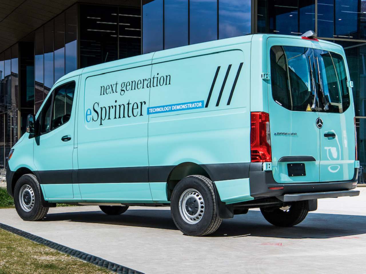 Mercedes-Benz�Sprinter 2024 - �ngulo traseiro