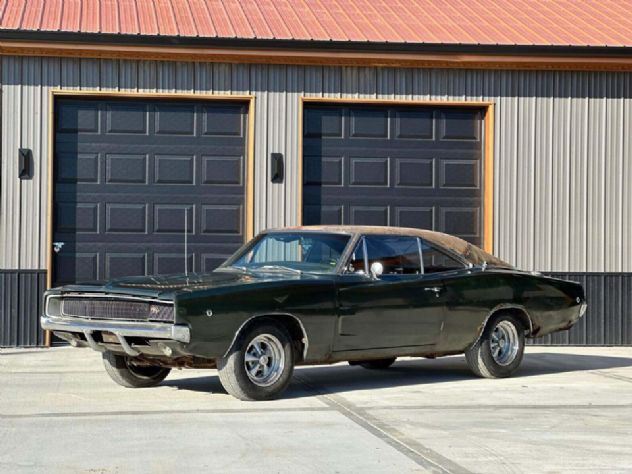 Dodge Charger 1970 que ficou 44 anos em garagem será leiloado
